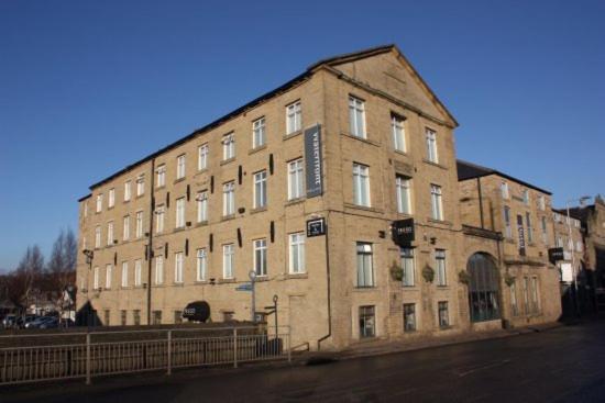 Cambridge Hotel Waterfront Brighouse Ngoại thất bức ảnh